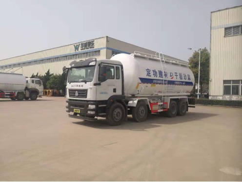 8x4重汽汕德卡【國(guó)六排放】25立方輕量化干粉罐車(chē) 公告參數(shù)