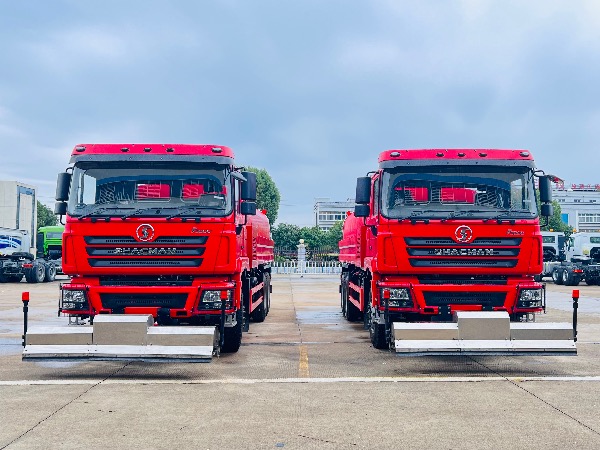 陜汽德龍F3000出口型路面清洗車|路面養(yǎng)護作業(yè)車|路面沖洗車|高壓清洗車