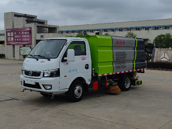 華威馳樂牌SGZ5040TXSEQ6型洗掃車|東風(fēng)途逸【藍(lán)牌C證可駕駛】國六排放洗掃車